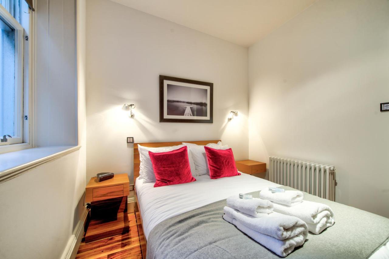 Sumptuous 2Br Apt Next To Edinburgh Castle! Exterior foto
